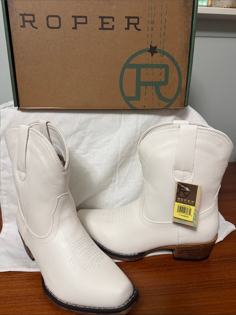 Roper Off-White Leather Western Ankle Boots